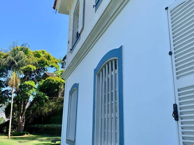 Casa com 980m² 5 quartos e 4 banheiros, à venda, no bairro Centro em Petrópolis
