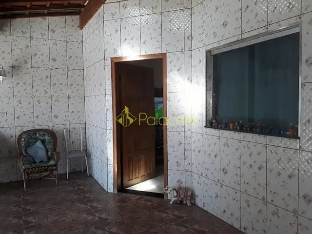 Casa com 125m² 3 quartos e 1 banheiro, à venda, no bairro Parque São Cristóvão em Taubaté
