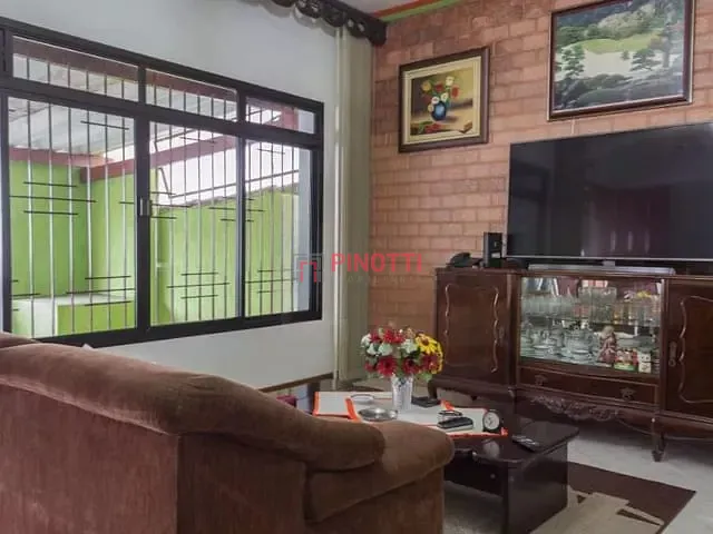 Casa 3 quartos e 2 banheiros, à venda, no bairro Jardim Via Anchieta em São Bernardo do Campo