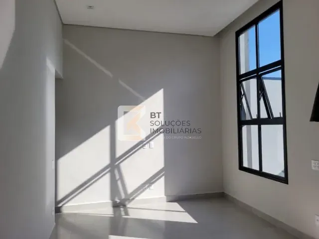 Casa 3 quartos e 2 banheiros, à venda, no bairro Jardim Bom Sucesso em Indaiatuba