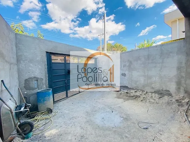 Casa com 120m² 2 quartos e 2 banheiros, à venda, no bairro Jardim Colonial em Atibaia