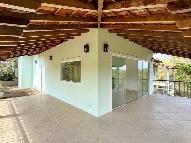 Casa 3 quartos e 3 banheiros, à venda, no bairro Areal em Areal