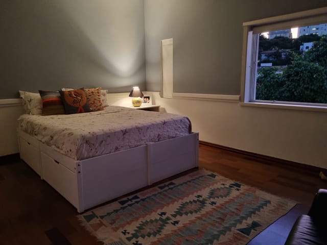 Casa com 700m² 4 quartos e 4 banheiros, à venda, no bairro Jardim Guedala em São Paulo
