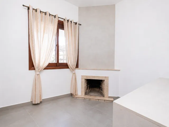 Casa 4 quartos e 3 banheiros, para alugar, no bairro Laranjal em Pelotas