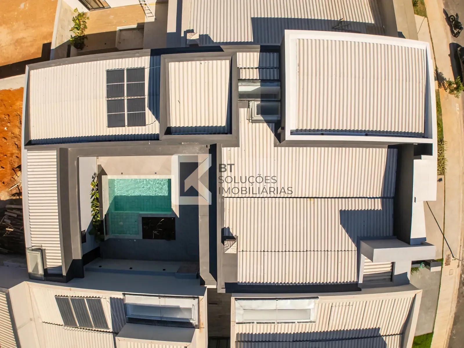 Casa, 3 quartos, 195 m² - Foto 2