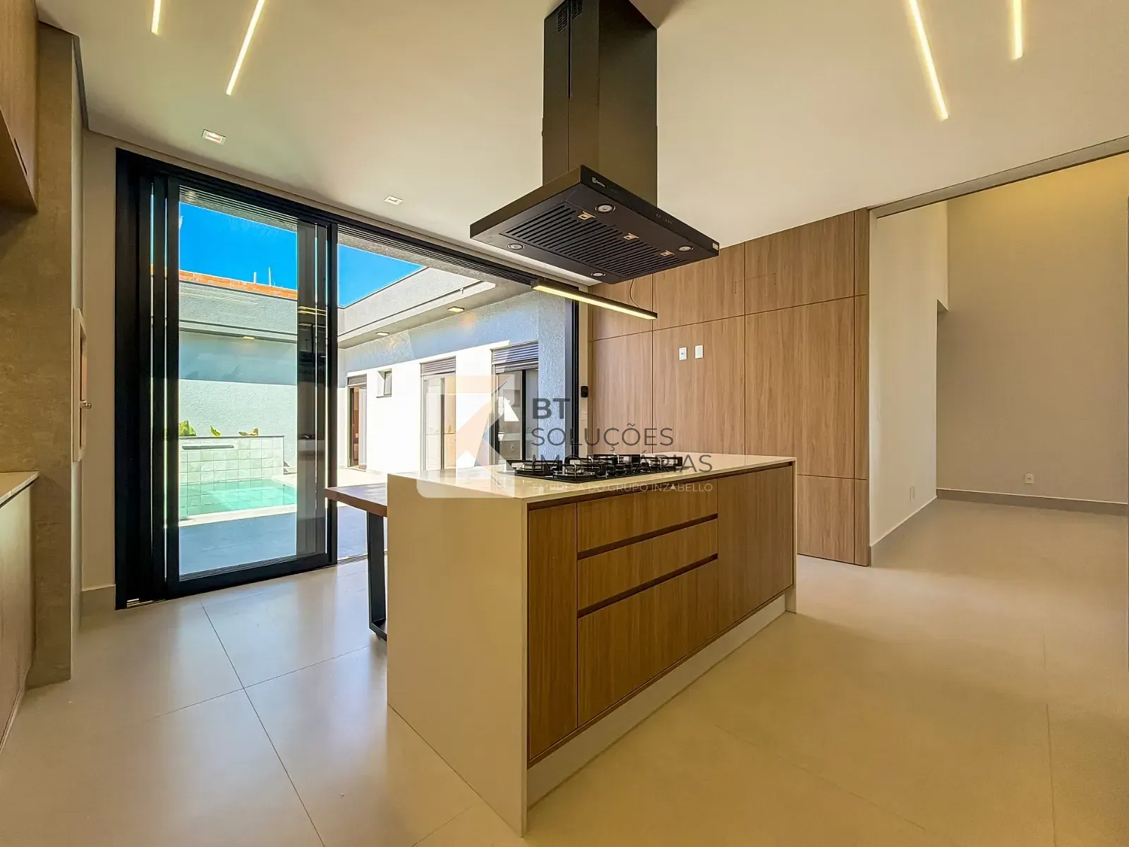 Casa, 3 quartos, 195 m² - Foto 33