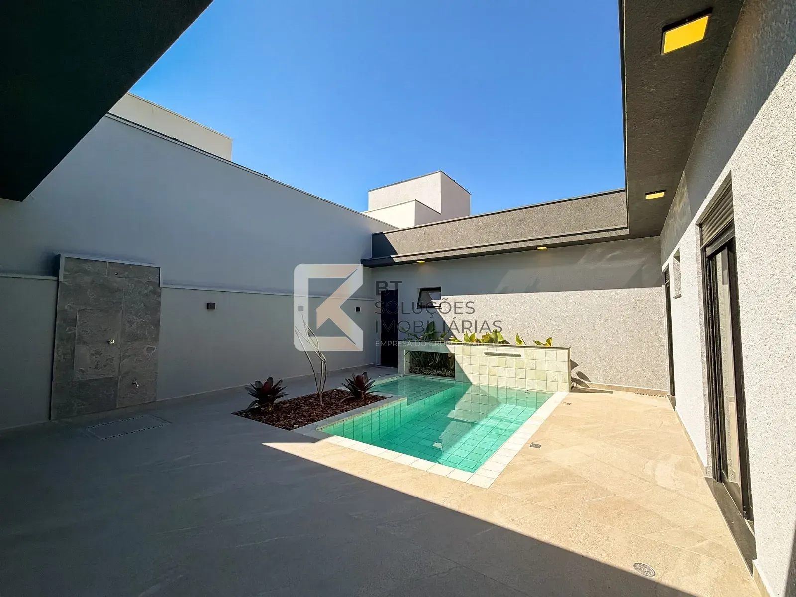 Casa, 3 quartos, 195 m² - Foto 38