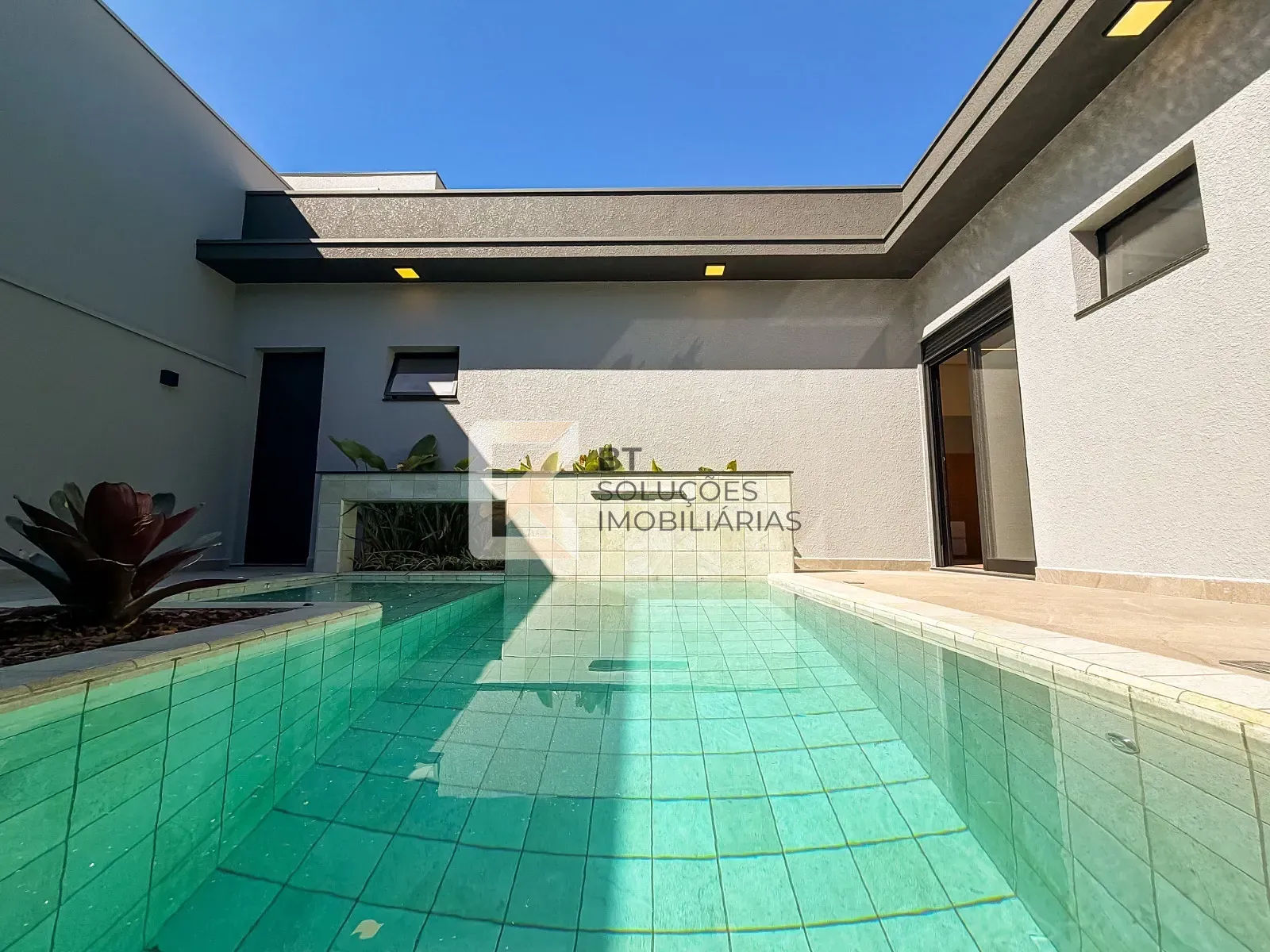 Casa, 3 quartos, 195 m² - Foto 41