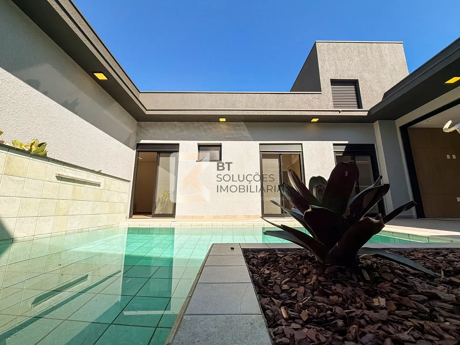Casa, 3 quartos, 195 m² - Foto 47