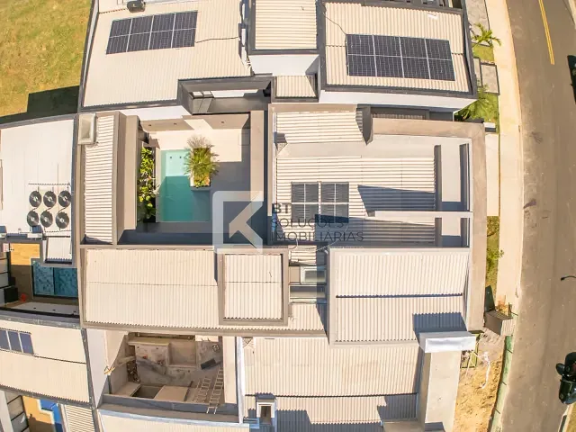 Casa com 300m² 3 quartos e 5 banheiros, à venda, no bairro Jardim Residencial Dona Maria Candida em Indaiatuba