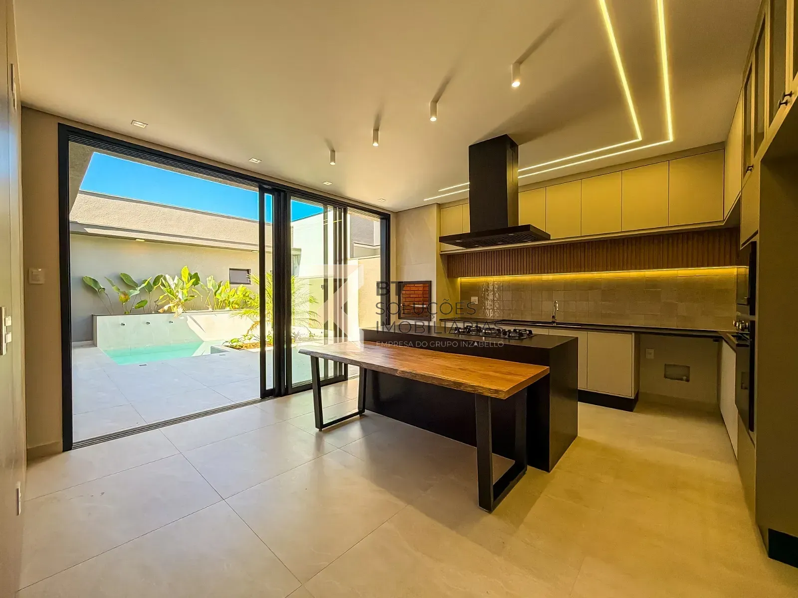 Casa, 3 quartos, 195 m² - Foto 25