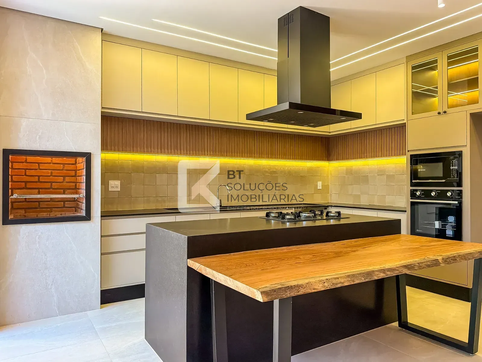 Casa, 3 quartos, 195 m² - Foto 32