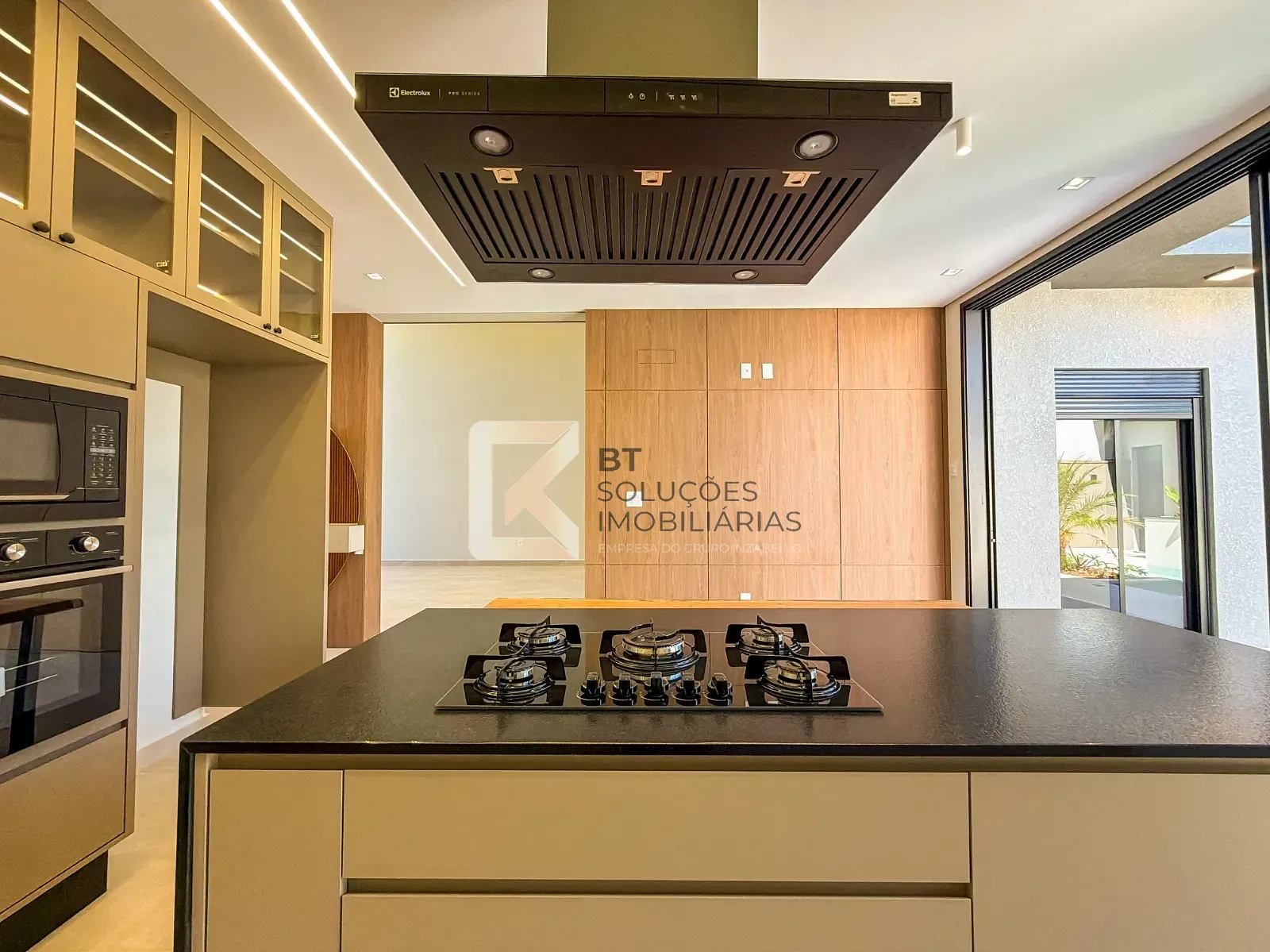 Casa, 3 quartos, 195 m² - Foto 35