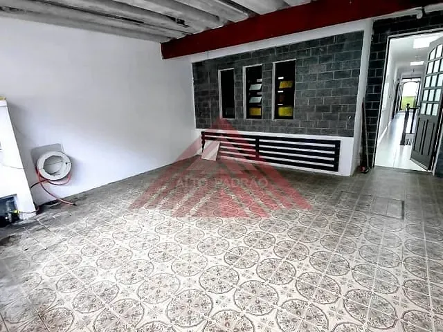 Casa com 123m² 3 quartos e 2 banheiros, à venda, no bairro Jardim São Judas em Mauá