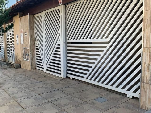 Foto do Casa - Casa com 2 dormitórios à venda, 103 m² por R$ 230.000,00 - Itaparica - Alfenas/MG | H. DE PAIVA MAGALHAES & F.DE PAIVA MAGALHAES LTDA