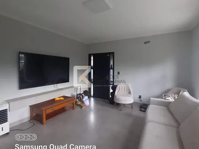 Casa com 360m² 3 quartos e 3 banheiros, à venda, no bairro Parque São Lourenço em Indaiatuba