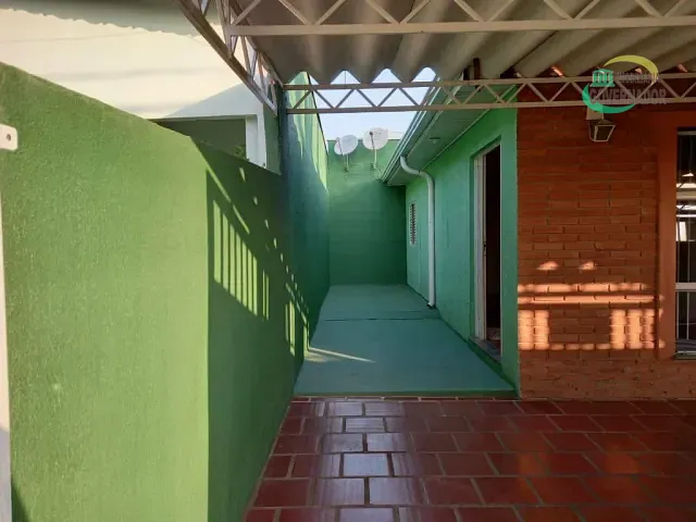 Casa com 200m² 2 quartos e 1 banheiro, à venda, no bairro Vila Boa Vista em Campinas