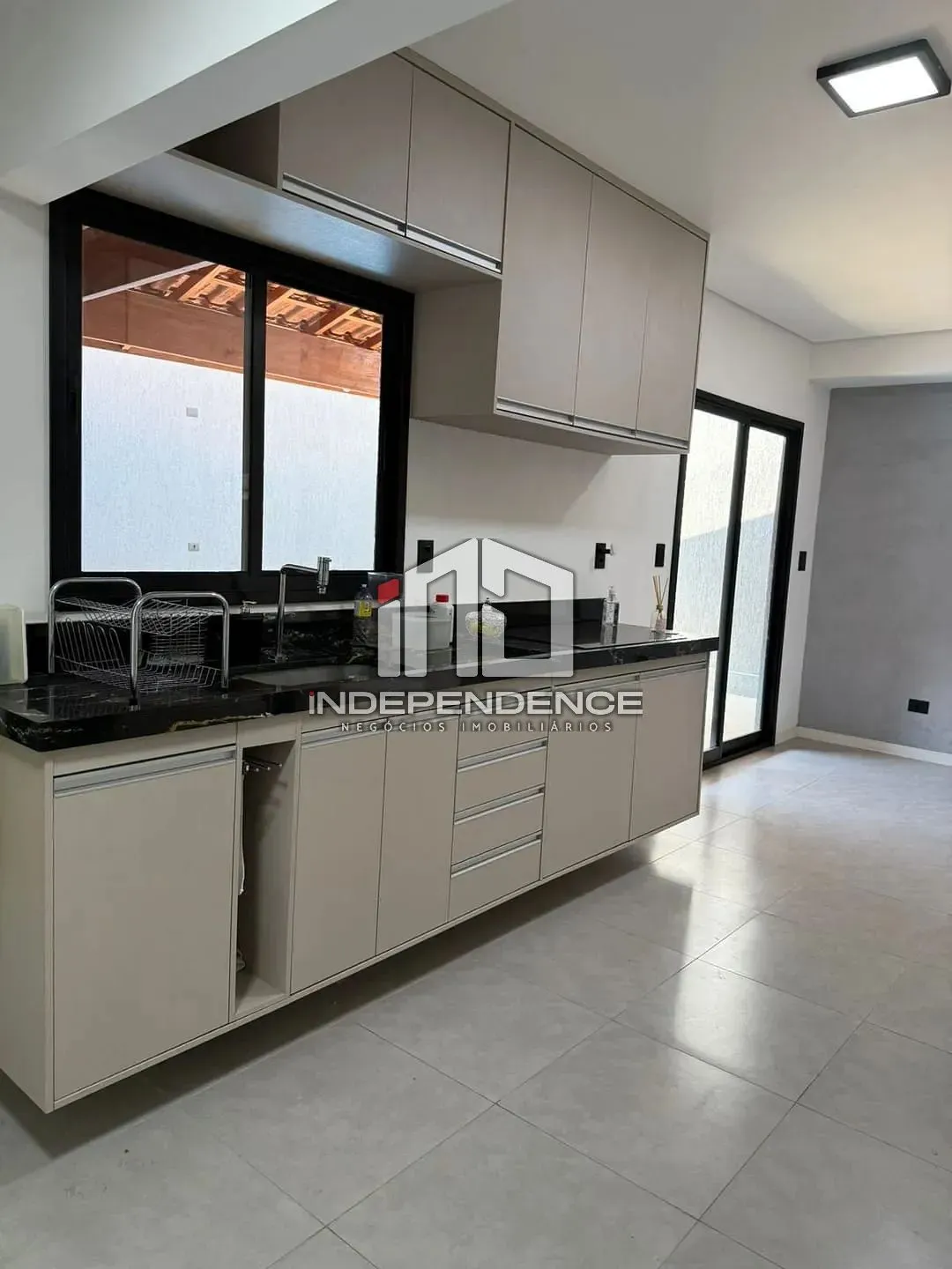 Casa, 1 quarto, 140 m² - Foto 33