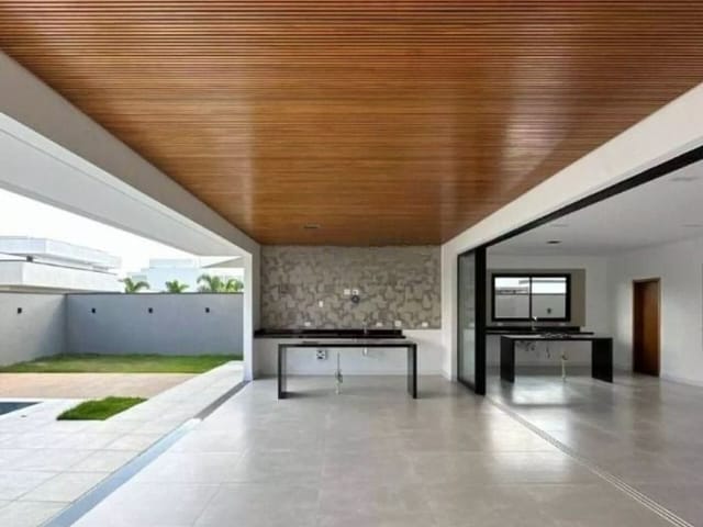 Casa com 450m² 5 quartos e 6 banheiros, à venda, no bairro Jardim do Golfe em São José dos Campos