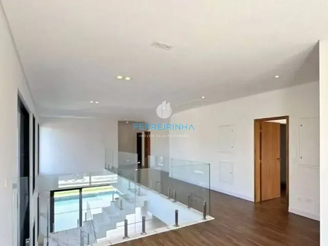 Casa com 450m² 5 quartos e 6 banheiros, à venda, no bairro Jardim do Golfe em São José dos Campos