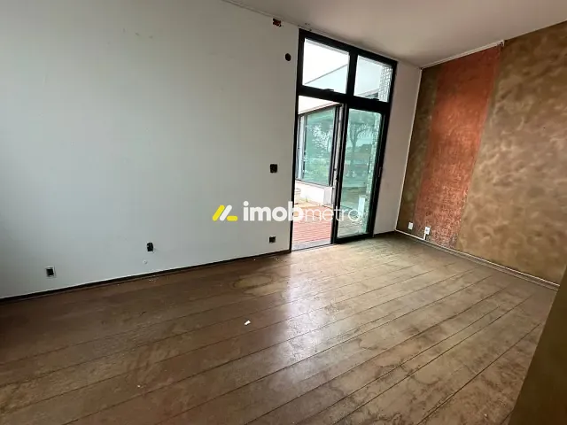 Casa com 679m² 8 quartos e 6 banheiros, à venda ou para alugar, no bairro Nova Campinas em Campinas