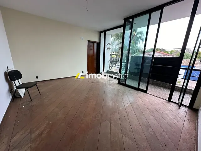 Casa com 679m² 8 quartos e 6 banheiros, à venda ou para alugar, no bairro Nova Campinas em Campinas