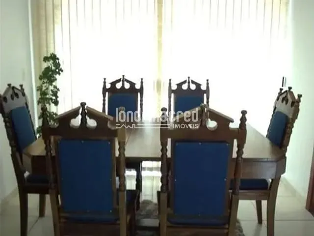 Casa com 250m² 3 quartos e 3 banheiros, à venda, no bairro Jardim Alvorada em Rolândia