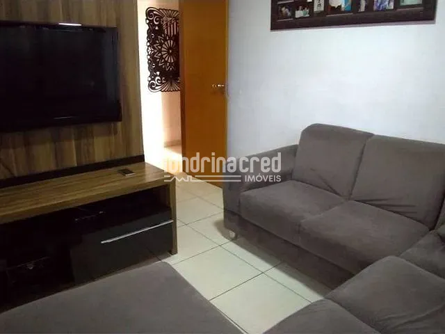 Casa com 250m² 3 quartos e 3 banheiros, à venda, no bairro Jardim Alvorada em Rolândia