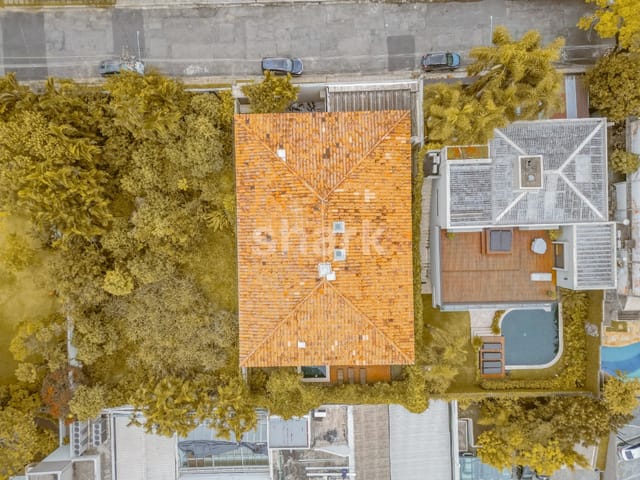 Casa com 691m², à venda ou para alugar, no bairro Jardim Everest em São Paulo