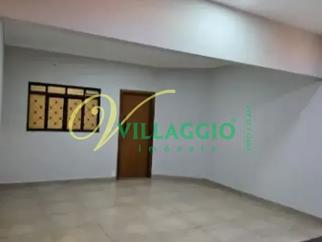 Casa com 200m² 3 quartos e 2 banheiros, à venda, no bairro Parque das Aroeiras II em São José do Rio Preto
