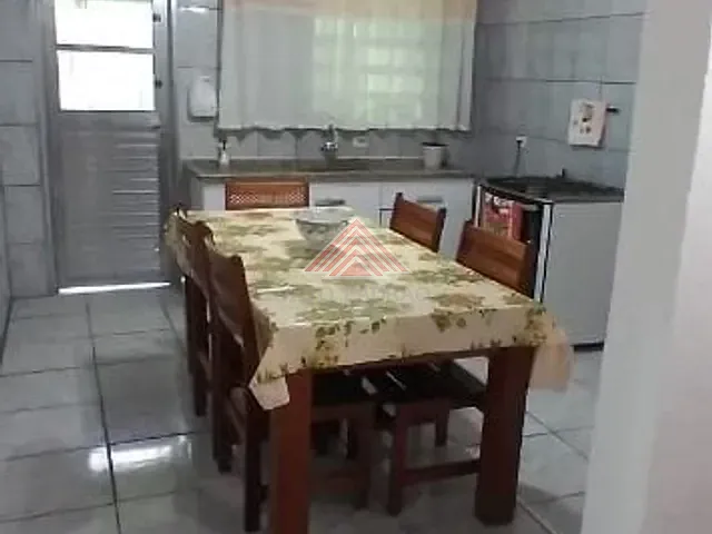 Casa com 250m² 2 quartos e 2 banheiros, à venda, no bairro Jardim Primavera em Mauá