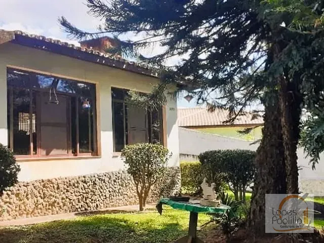 Casa com 1220m² 3 quartos e 3 banheiros, à venda, no bairro Vila Santista em Atibaia