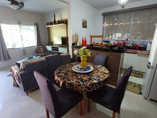 Casa com 375m² 4 quartos e 3 banheiros, à venda, no bairro Jardim Arco Iris em São Pedro da Aldeia
