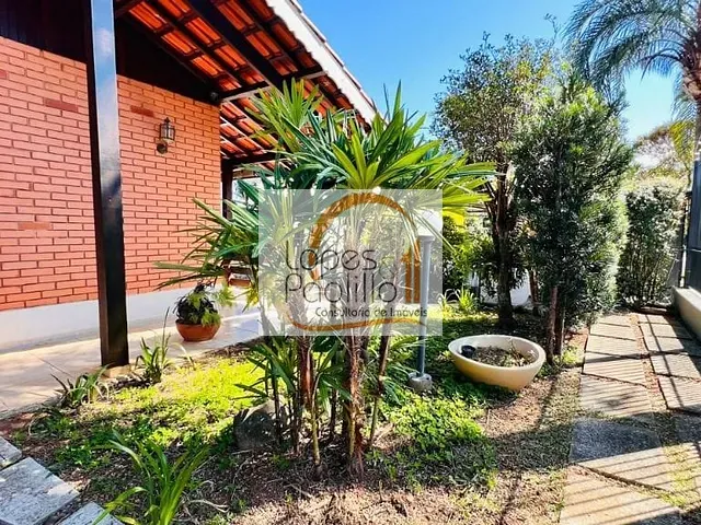 Casa com 734m² 2 quartos e 2 banheiros, à venda, no bairro Nirvana em Atibaia