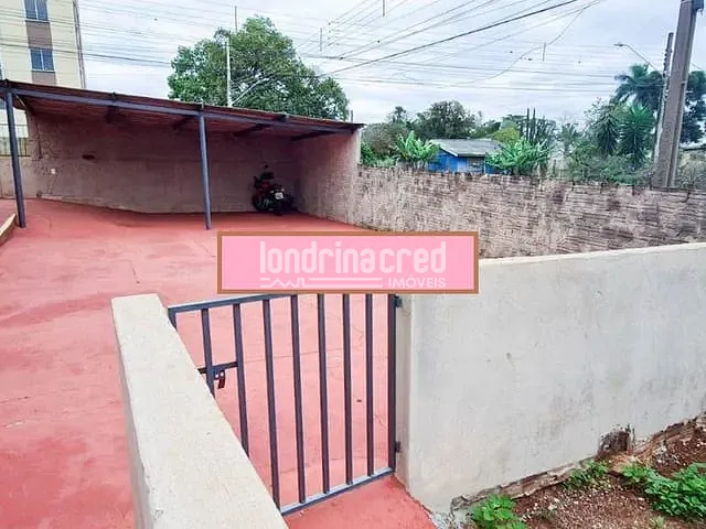 Casa com 800m² 3 quartos e 2 banheiros, à venda, no bairro Heimtal em Londrina