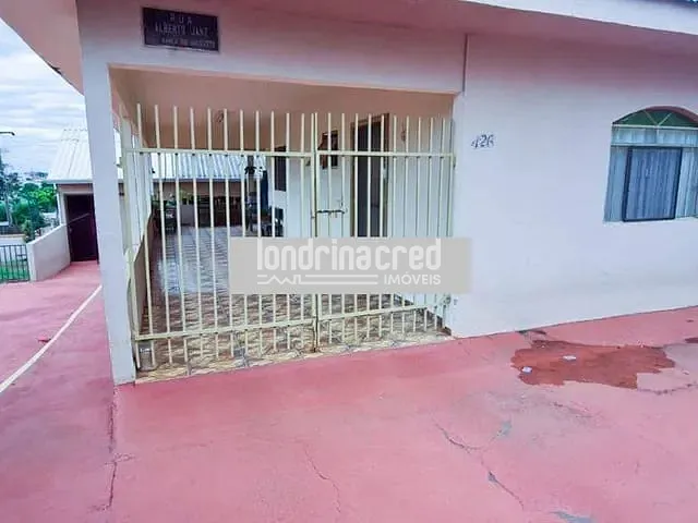 Casa com 800m² 3 quartos e 2 banheiros, à venda, no bairro Heimtal em Londrina