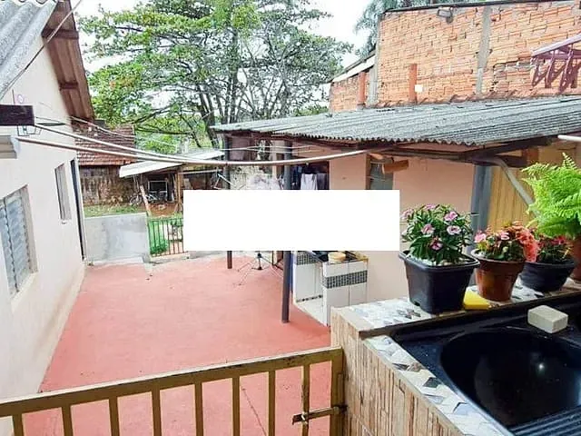 Casa com 800m² 3 quartos e 2 banheiros, à venda, no bairro Heimtal em Londrina