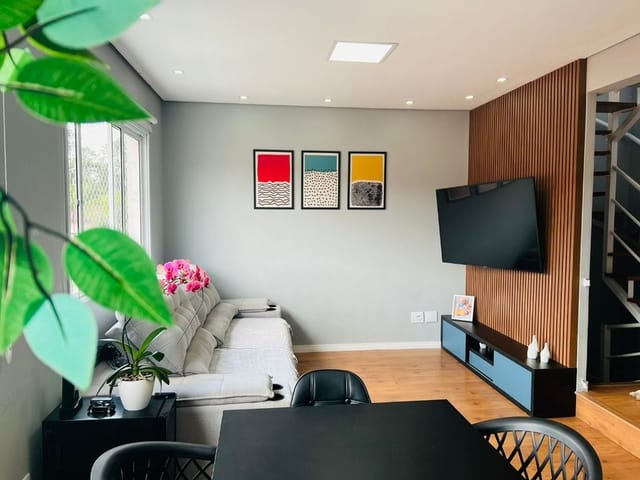 Casa com 150m² 3 quartos e 3 banheiros, à venda, no bairro Jardim Barbacena em Cotia