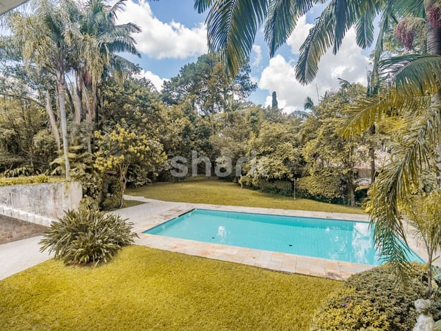 Casa com 1890m² 4 quartos e 5 banheiros, à venda, no bairro Retiro Morumbi em São Paulo