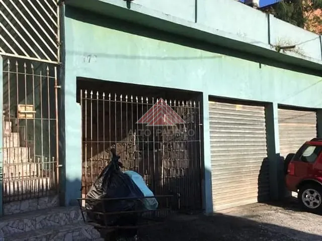 Casa com 348m² 2 quartos e 1 banheiro, à venda, no bairro Jardim São Gabriel em Mauá