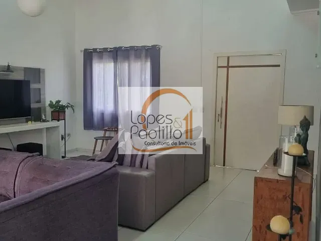 Casa com 680m² 4 quartos e 3 banheiros, à venda ou para alugar, no bairro Condomínio Residencial Shamballa II em Atibaia