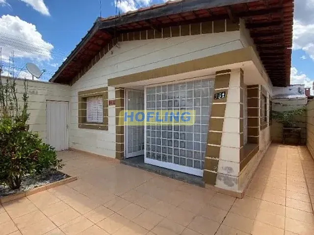 Casa com 248m² 2 quartos e 1 banheiro, à venda, no bairro Cidade Jardim em Rio Claro