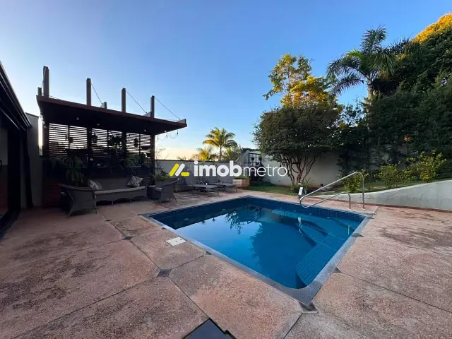 Casa com 516m² 5 quartos e 6 banheiros, à venda, no bairro Jardim Botânico (Sousas) em Campinas