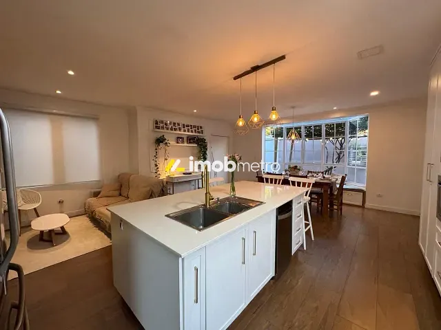 Casa com 300m² 4 quartos e 4 banheiros, à venda, no bairro Parque Taquaral em Campinas