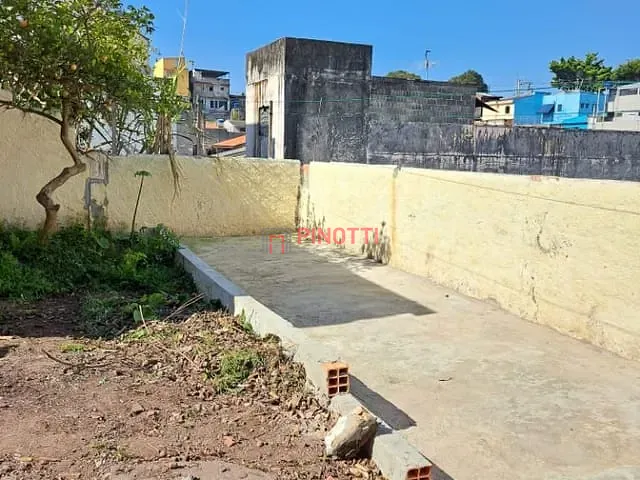 Casa 3 quartos e 2 banheiros, à venda, no bairro Jardim Santo Ignácio em São Bernardo do Campo