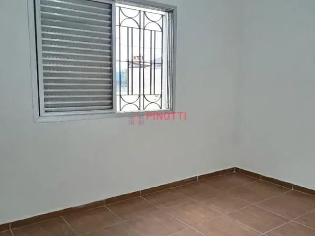 Casa 3 quartos e 2 banheiros, à venda, no bairro Jardim Santo Ignácio em São Bernardo do Campo