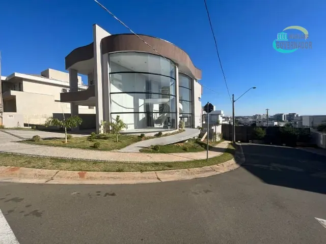 Casa com 403m² 4 quartos e 6 banheiros, à venda, no bairro Swiss Park em Campinas