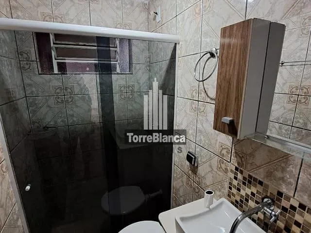 Casa 2 quartos e 2 banheiros, à venda, no bairro Cará-Cará em Ponta Grossa