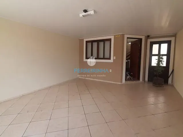 Casa com 125m² 4 quartos e 3 banheiros, à venda, no bairro Jardim das Indústrias em São José dos Campos