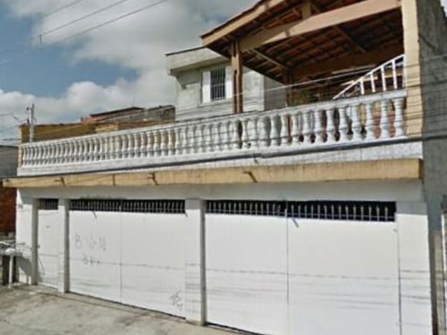 Casa com 250m² 4 quartos e 2 banheiros, à venda, no bairro Jardim Nova Vida em Cotia